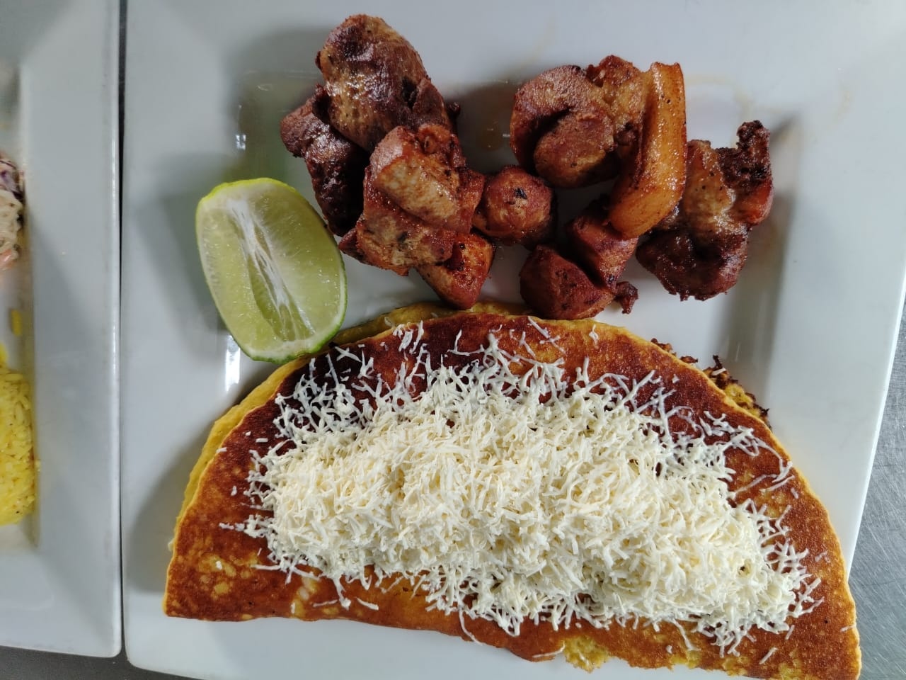 Desayuno Criollo Cachama Frita Yuca Barinas