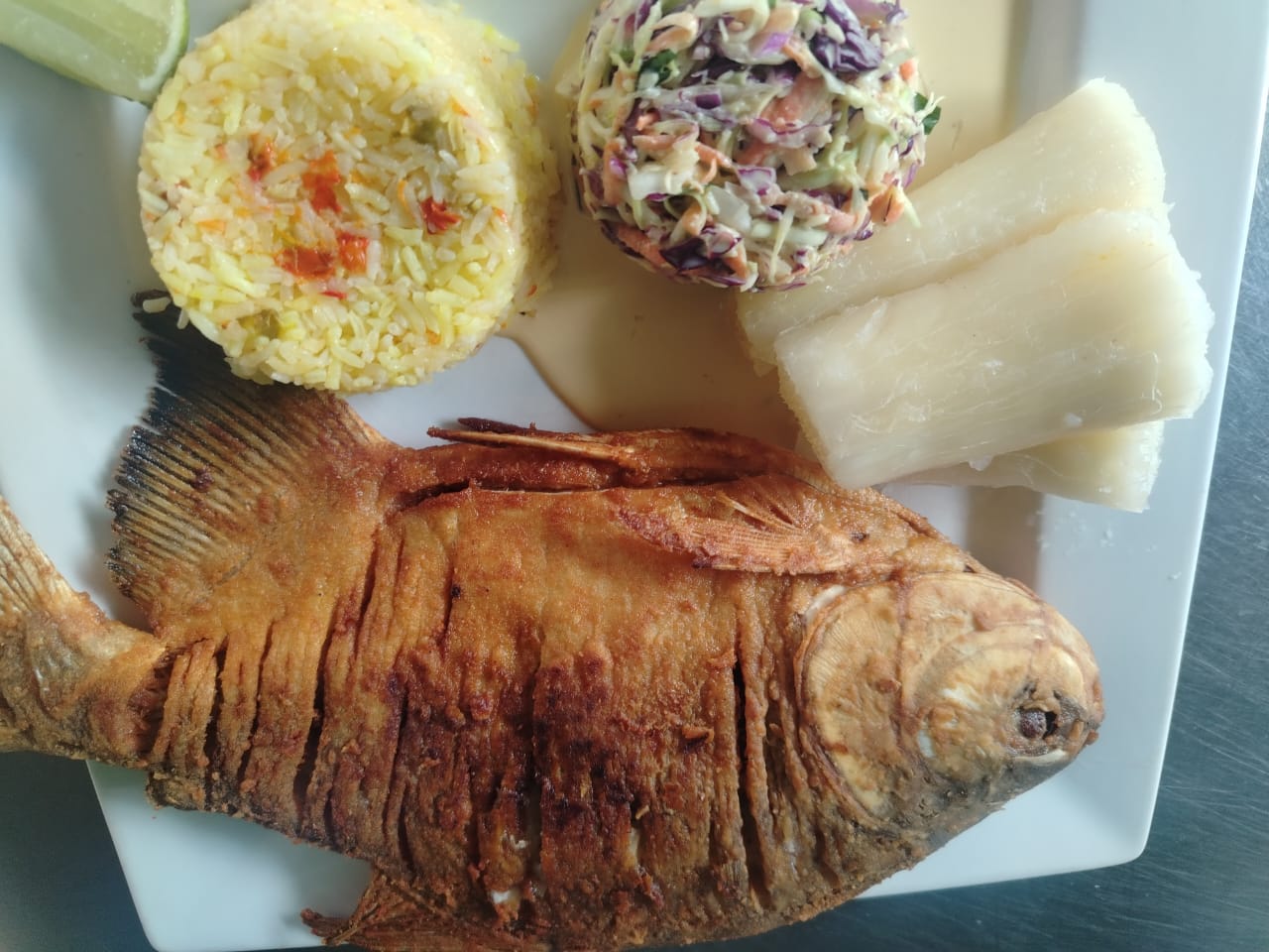 Cachamita de Oro Carne Asada Cochino