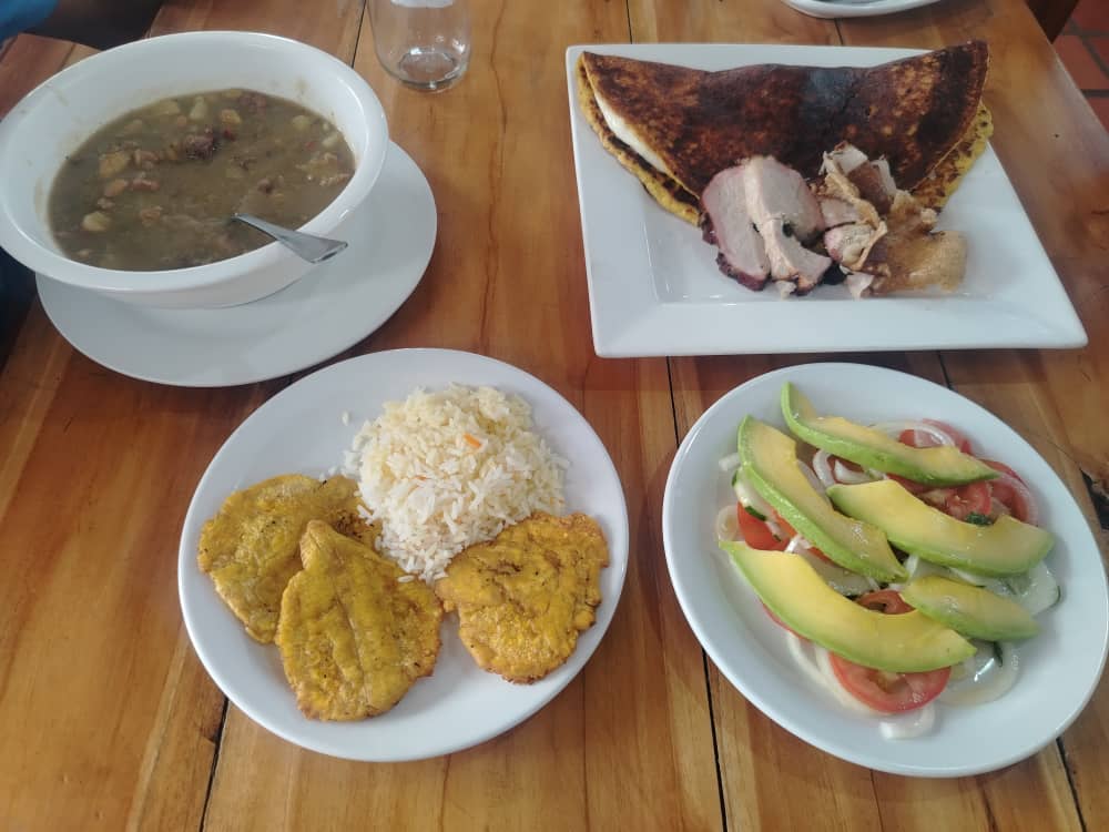 Cachapa Venezolana Carne Asada Familiar Barinas