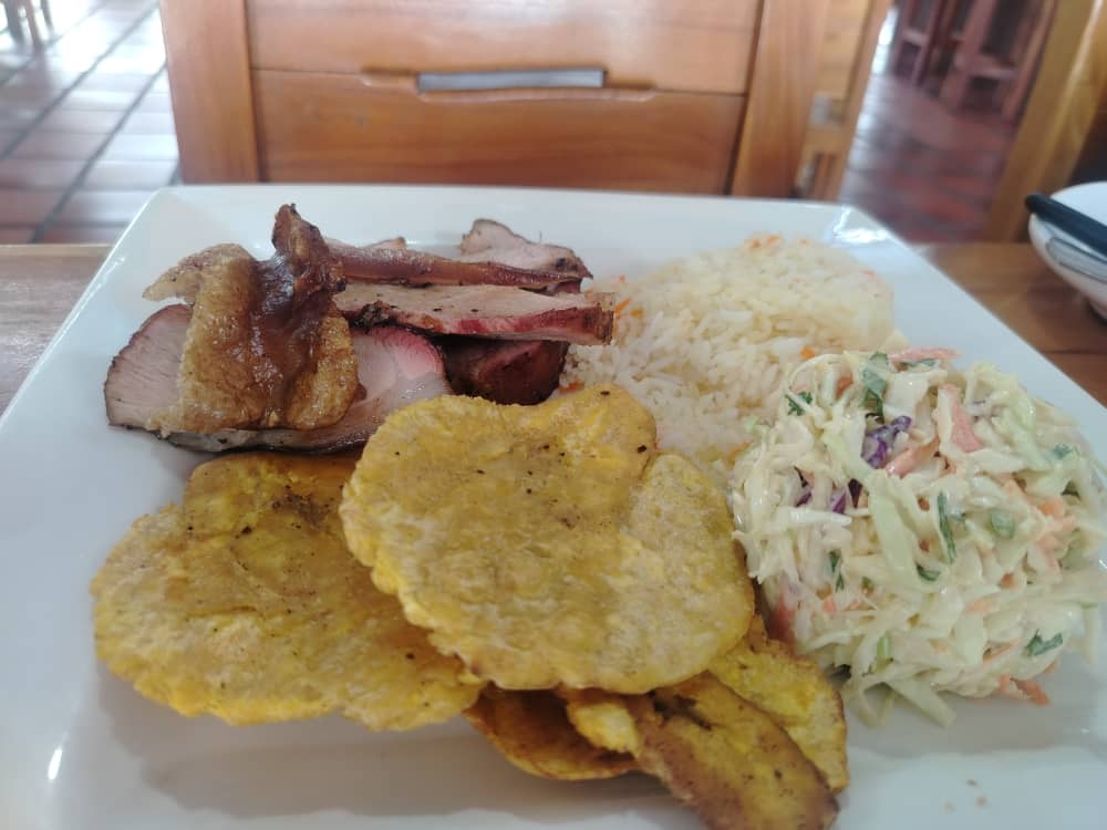 Platano Frito Yuca Cochino Menu Criollo Barinas